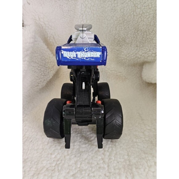 2004/05 Hot Wheels Monster Jam 1:24 BLUE THUNDER Diecast Monster Truck - Picture 6 of 13